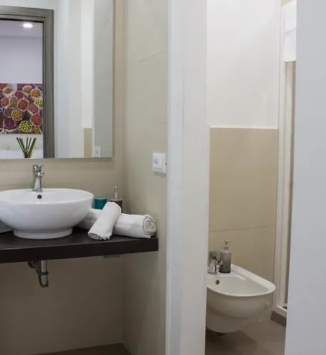 Palazzo Dei Delfini By Receptio *